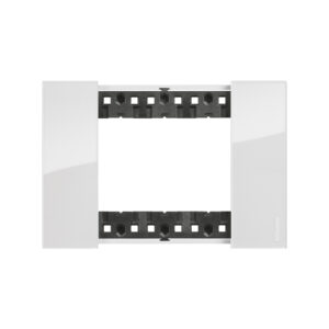 Рамка декоративная Bticino KA4803DW Living Now 3 модуля "Лед"