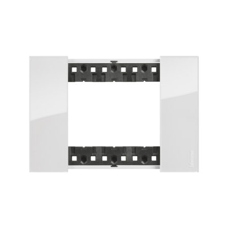 Рамка декоративная Bticino KA4803DW Living Now 3 модуля "Лед"