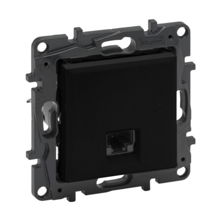Информационная розетка одинарная Niloe Step RJ45 Кат.6 UTP Чёрный