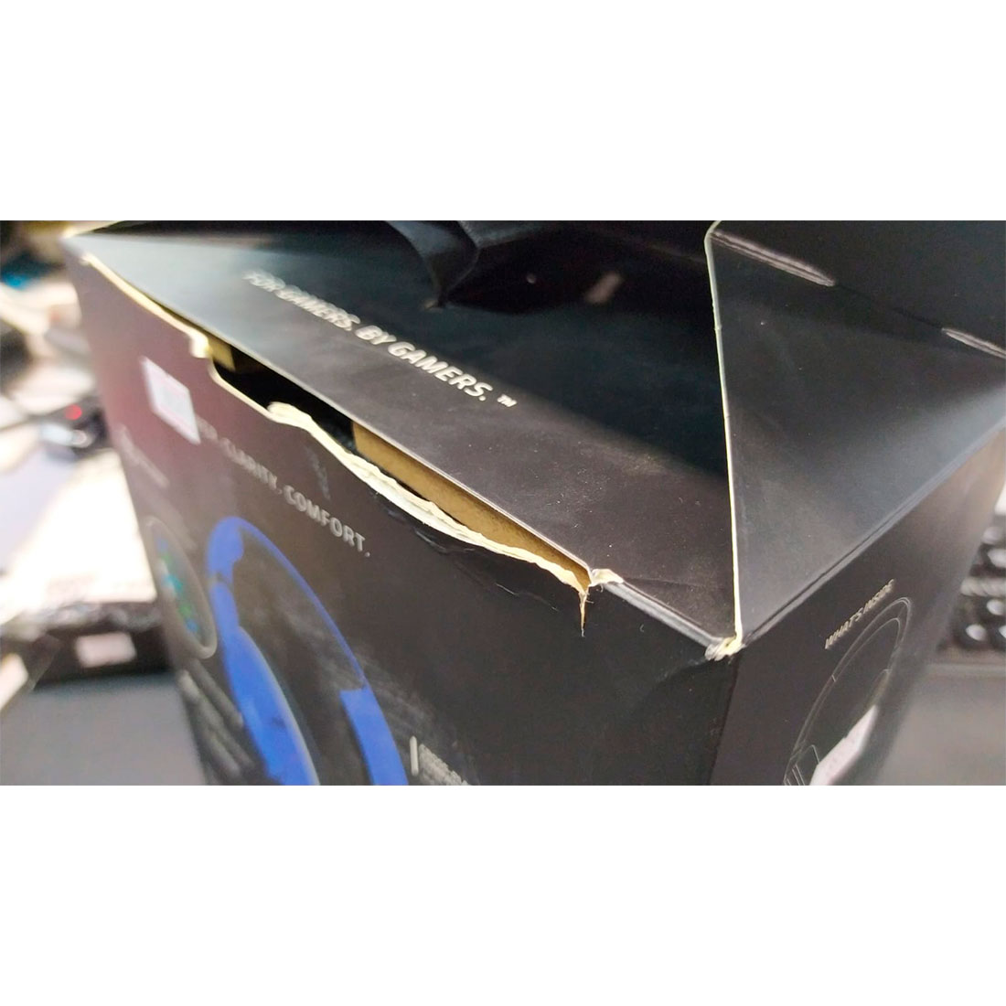 45835y_1.jpg Гарнитура Razer Kaira X for Xbox - Shock Blue